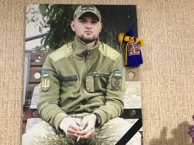 Історія Героя з Житомирщини: стрілець Олексій Циханюк не допустив просування російських військ Історія Героя з Житомирщини: стрілець Олексій Циханюк не допустив просування російських військ
