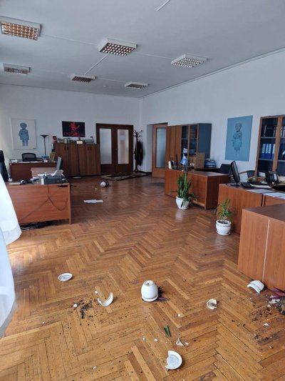 Ракетний удар по Києву: через обстріл постраждали посольства низки країн Ракетний удар по Києву: через обстріл постраждали посольства низки країн