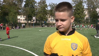 У пам'ять про загиблого на війні сина: на Львівщині батьки збудували спортивний майданчик У пам'ять про загиблого на війні сина: на Львівщині батьки збудували спортивний майданчик