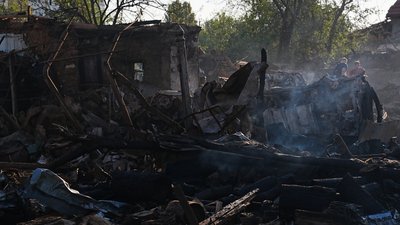 Наслідки ракетної атаки по Миколаєву: фоторепортаж Наслідки ракетної атаки по Миколаєву: фоторепортаж
