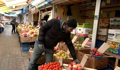 "Люди не будуть купувати": які ціни на яблука в магазинах та на ринках Черкас "Люди не будуть купувати": які ціни на яблука в магазинах та на ринках Черкас