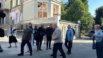 Обстріл лікарні Охматдит: Офіс генпрокурора встановив одного з можливих причетних Обстріл лікарні Охматдит: Офіс генпрокурора встановив одного з можливих причетних