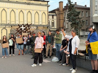 У Дніпрі пройшов мітинг У Дніпрі пройшов мітинг