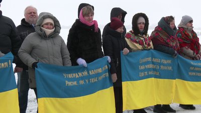 "Ланцюг єдності" на кордоні Рівненської та Житомирської областей утворили жителі навколишніх громад