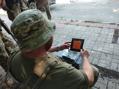 "Не купували лише літаки і танки" — історія черкащанки, яка 10 років волонтерила, а нині в ЗСУ "Не купували лише літаки і танки" — історія черкащанки, яка 10 років волонтерила, а нині в ЗСУ