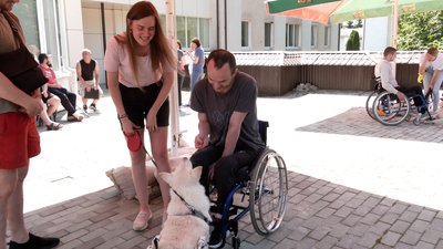 Каністерапія для поранених бійців