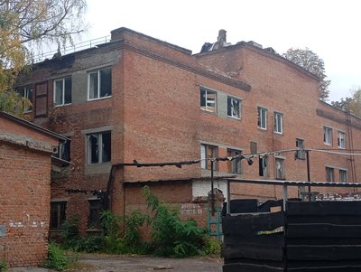 Ранок після удару: жителі Сум розповіли про атаку російського дрона Ранок після удару: жителі Сум розповіли про атаку російського дрона