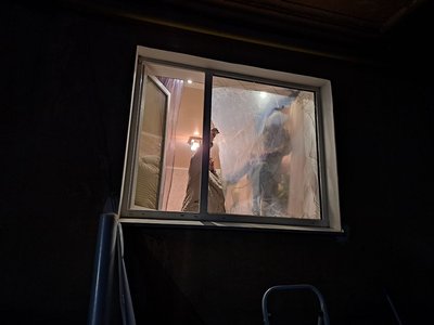 В Озерному на Житомирщині "шахед" влучив у багатоповерхівку, є загиблі
