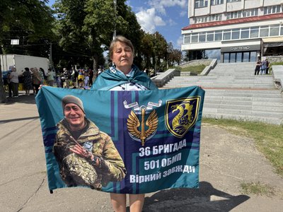 У Сумах відбулась акція "Не мовчи! Полон вбиває!" У Сумах відбулась акція "Не мовчи! Полон вбиває!"