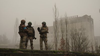 "Ми готові гідно зустріти ворога". Репортаж із військових навчань на Київщині