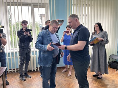 Посмертні нагороди воїнам: кому передали відзнаки 26 травня 2025 у Кременчуці Посмертні нагороди воїнам: кому передали відзнаки 26 травня 2025 у Кременчуці