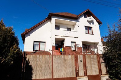 Прийомна родина, Франківськ, будинок, Донеччина Прийомна родина, Франківськ, будинок, Донеччина