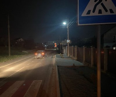 Біля Львова водій легковика збив 64-річного пішохода Біля Львова водій легковика збив 64-річного пішохода