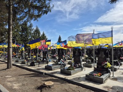 “Відмінний фахівець і добра людина”: у Сумах поховали воїна Олександра Купрієнка “Відмінний фахівець і добра людина”: у Сумах поховали воїна Олександра Купрієнка