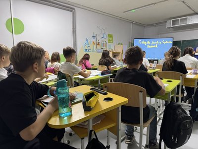 Діти на уроці в школі Близнюківської громади Діти на уроці в школі Близнюківської громади