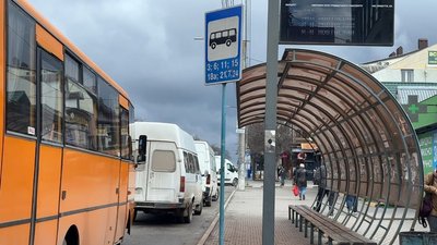 Зі слів місцевих мешканців, громадський транспорт у Кам'янці-Подільському їздить не регулярно, квітень 2026 року, Хмельниччина Зі слів місцевих мешканців, громадський транспорт у Кам'янці-Подільському їздить не регулярно, квітень 2026 року, Хмельниччина
