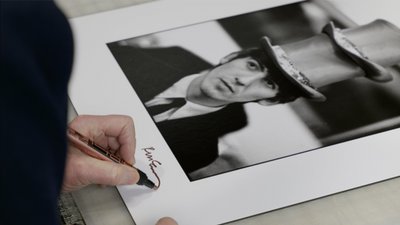 Залаштункові фотографії The Beatles, які вважалися втраченими понад 50 років, можна побачити і придбати Залаштункові фотографії The Beatles, які вважалися втраченими понад 50 років, можна побачити і придбати