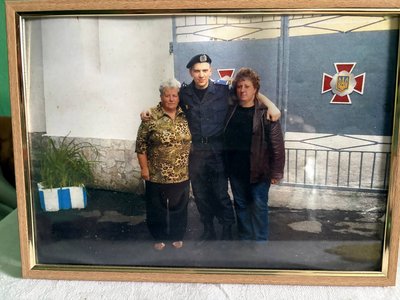 "Бог робить дива. І я чекаю на це диво", — мама загиблого військового В'ячеслава Кауркіна з Житомирщини "Бог робить дива. І я чекаю на це диво", — мама загиблого військового В'ячеслава Кауркіна з Житомирщини
