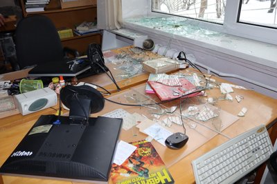 Російська атака пошкодила Національну бібліотеку України для дітей у Києві Російська атака пошкодила Національну бібліотеку України для дітей у Києві
