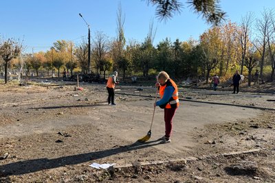 «Фрагменти треба збирати всі докупи». У Краматорську триває ідентифікація 30 загиблих через удар по автобусах «Фрагменти треба збирати всі докупи». У Краматорську триває ідентифікація 30 загиблих через удар по автобусах