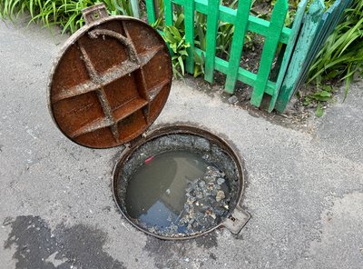 У Полтаві затопило нечистотами підвал житлового будинку: що кажуть у водоканалі У Полтаві затопило нечистотами підвал житлового будинку: що кажуть у водоканалі