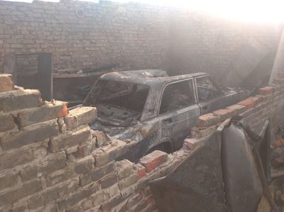 "Чутно було, що вибухали баки з машин". Очевидці розповіли про удар в Охтирці "Чутно було, що вибухали баки з машин". Очевидці розповіли про удар в Охтирці