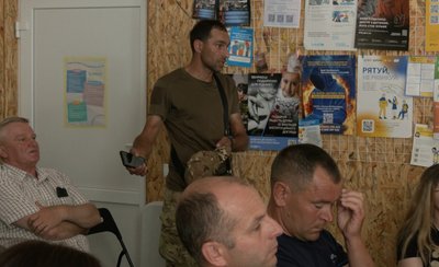 Поховали без почестей: доньці померлого бійця з Волині відмовили у перепохованні батька Поховали без почестей: доньці померлого бійця з Волині відмовили у перепохованні батька