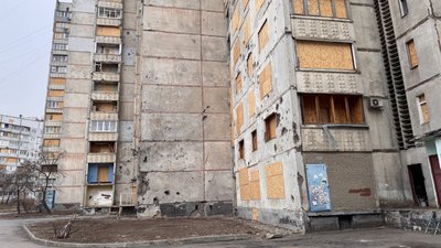 Чому мешканці пошкодженого будинку на Людвіга Свободи у Харкові 4 місяці чекають на компенсацію євідновлення Чому мешканці пошкодженого будинку на Людвіга Свободи у Харкові 4 місяці чекають на компенсацію євідновлення