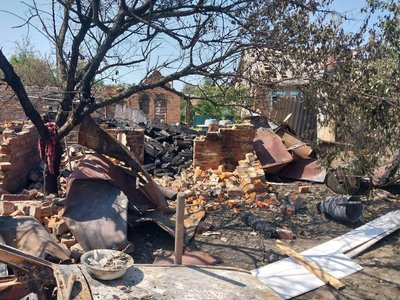 "Все погоріло". Мешканці Недригайлова на Сумщині про наслідки обстрілу "Все погоріло". Мешканці Недригайлова на Сумщині про наслідки обстрілу