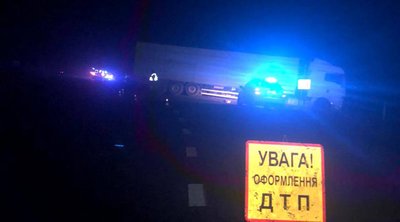 На Черкащині зіштовхнулись легковик та вантажівка: є загиблий На Черкащині зіштовхнулись легковик та вантажівка: є загиблий