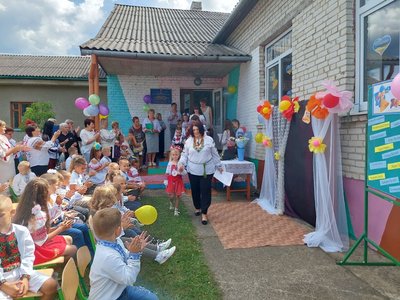 У селі Княжий Міст на Львівщині можуть закрити початкову школу У селі Княжий Міст на Львівщині можуть закрити початкову школу