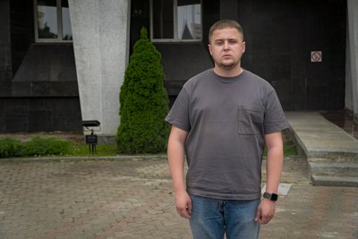 "Квартира перетворилася в руїни": у Дніпрі мешканці пошкодженого будинку чекають на ремонтні роботи "Квартира перетворилася в руїни": у Дніпрі мешканці пошкодженого будинку чекають на ремонтні роботи