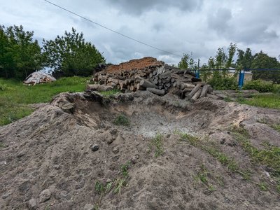 "Іноді почуваємо себе, неначе в тирі". Як живе прикордонне Миропілля на Сумщині