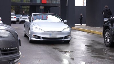 Tesla Tesla