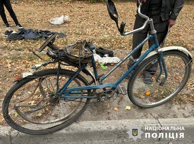 У Черкасах під колеса вантажівки потрапив велосипедист: він не вижив У Черкасах під колеса вантажівки потрапив велосипедист: він не вижив