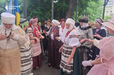 "Зріла краса": в Одесі показали моду українських жінок від Київської Русі до сьогодення "Зріла краса": в Одесі показали моду українських жінок від Київської Русі до сьогодення