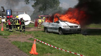 Для пожежників-добровольців провели міжнародні навчання на Рівненщині Для пожежників-добровольців провели міжнародні навчання на Рівненщині