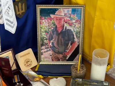 За три місяці втратила на війні трьох рідних: історія Лідії Зенікової з Глухівщини За три місяці втратила на війні трьох рідних: історія Лідії Зенікової з Глухівщини