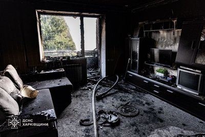 Квартира в дев'ятиповерхівці на вулиці Йогансена у Харкові, де відбулася пожежа Квартира в дев'ятиповерхівці на вулиці Йогансена у Харкові, де відбулася пожежа