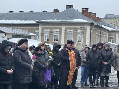 КНП "Бережанська ЦМЛ", відкриття меморіальної дошки, Петро Сендецький, 25 лютого 2026, Тернопіль КНП "Бережанська ЦМЛ", відкриття меморіальної дошки, Петро Сендецький, 25 лютого 2026, Тернопіль