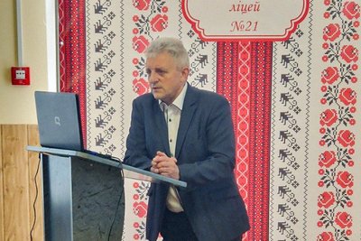 Директор ліцею №21 у Чернівцях Андрій Димашок Директор ліцею №21 у Чернівцях Андрій Димашок