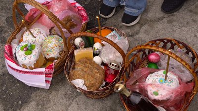 Великдень у Кропивницькому: у храмах моляться та освячують святкові кошики
