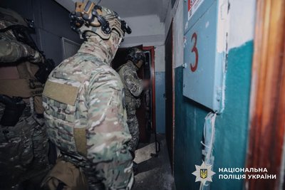 У Києві готувалося убивство високопосадовця ГУР на замовлення РФ. За даними медіа, йдеться про Андрія Юсова У Києві готувалося убивство високопосадовця ГУР на замовлення РФ. За даними медіа, йдеться про Андрія Юсова