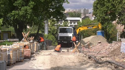 Сквер біля Вічного вогню у Харкові