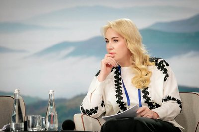 Світлана Онищук, Карпатська вісімка, голова Івано-Франківської ОВА Світлана Онищук, Карпатська вісімка, голова Івано-Франківської ОВА