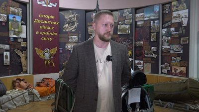 Дрони, техніка й трофейне озброєння: що зберігають у музеї Десантно-штурмових військ у Житомирі