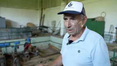 Головний інженер Хотинтепломережі Борис Горбатюк про те, чому у Хотині обмілів Дністер і понад половина жителів на три доби залишилася без централізованого водопостачання Головний інженер Хотинтепломережі Борис Горбатюк про те, чому у Хотині обмілів Дністер і понад половина жителів на три доби залишилася без централізованого водопостачання