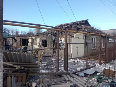 Наслідки обстрілів Донеччини 20 лютого. Фото: Telegram / Павло Кириленко