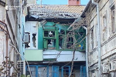 Розповіді очевидців про наслідки обстрілів РФ по Одещині