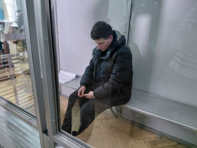 Підозрювана в теракті у залі суду Підозрювана в теракті у залі суду